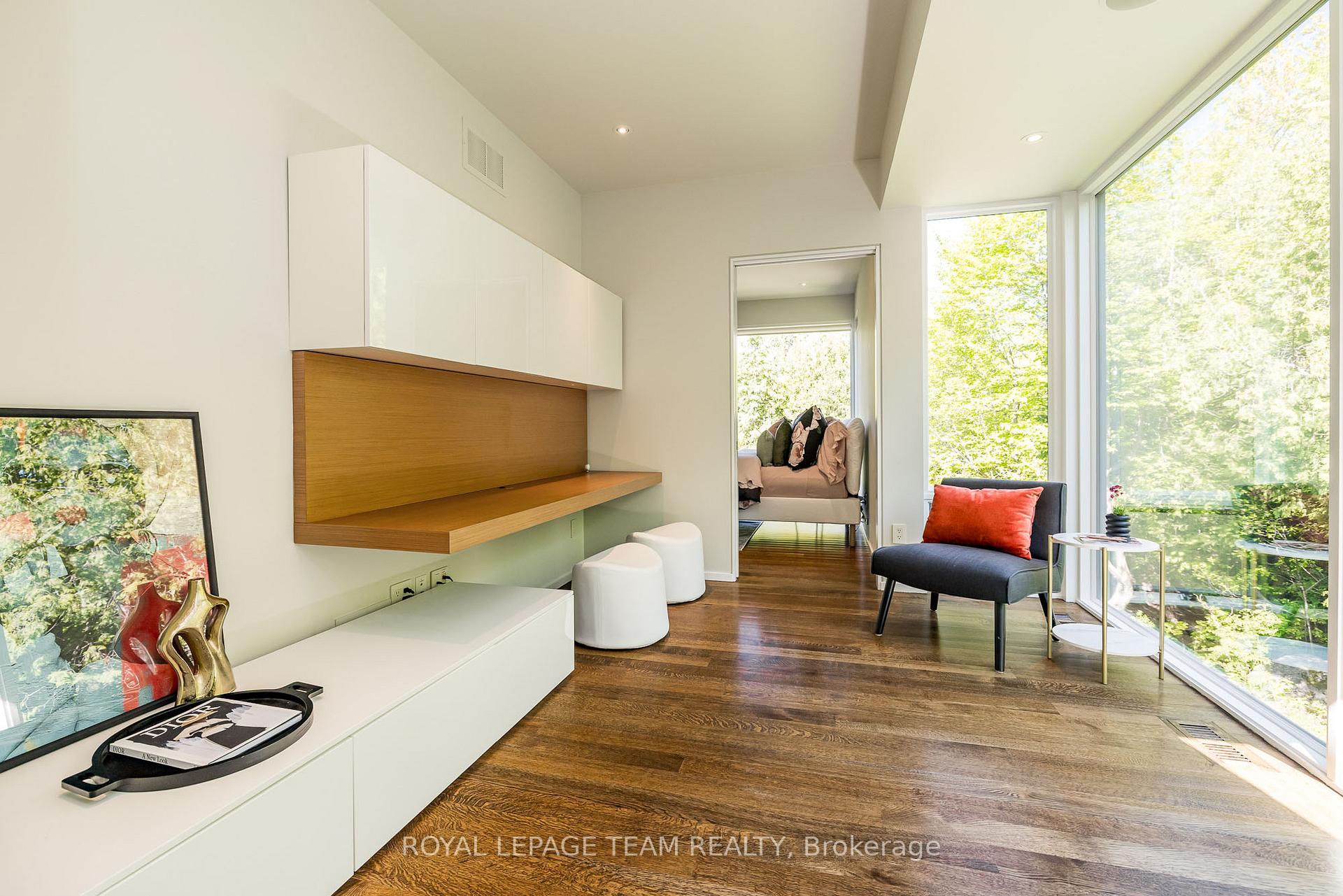 14 Kanata Rockeries Private, Kanata, ON K2K 3P4