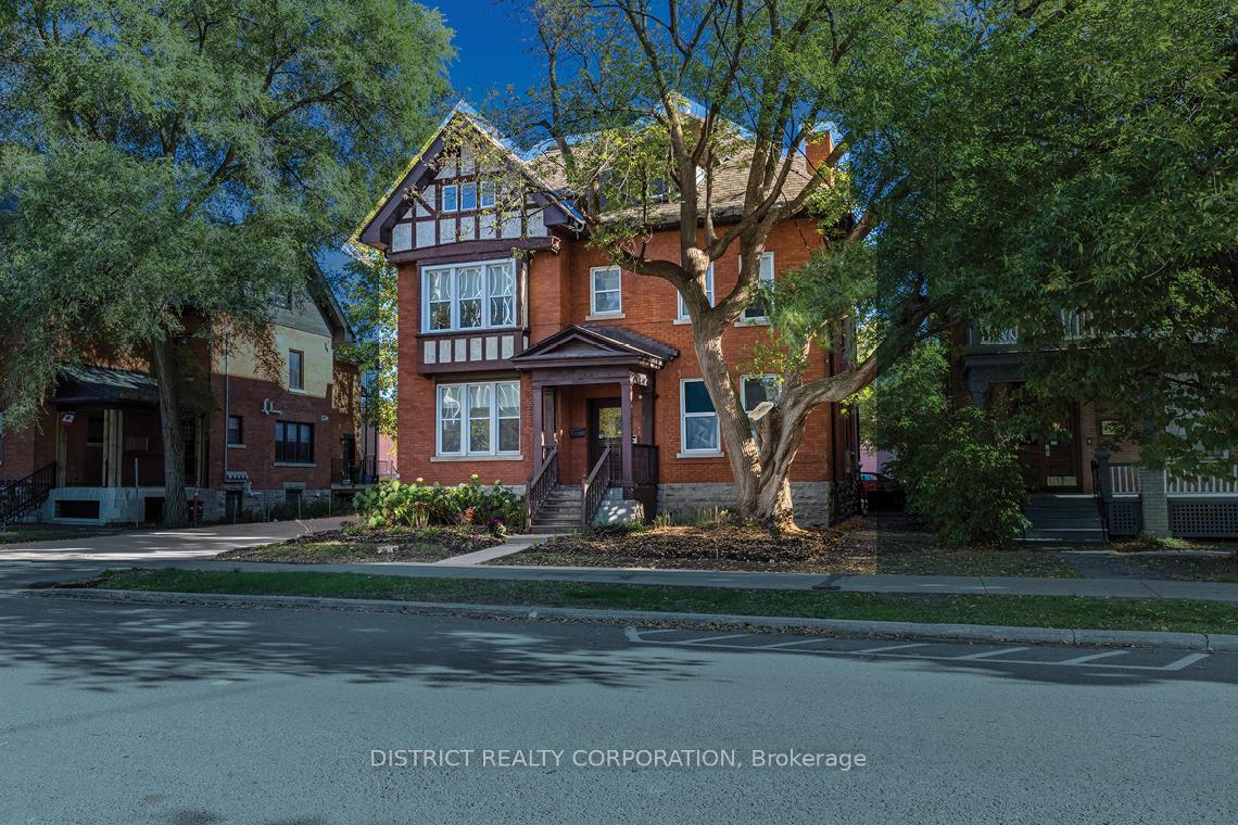226 Argyle Avenue, Ottawa Centre, ON K2P 1B9