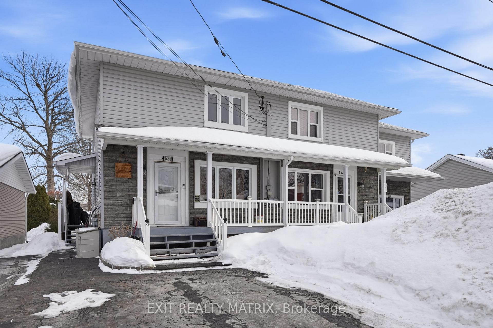 1691-1695 Saint-Laurent Street, Clarence-Rockland, ON K4K 1C2