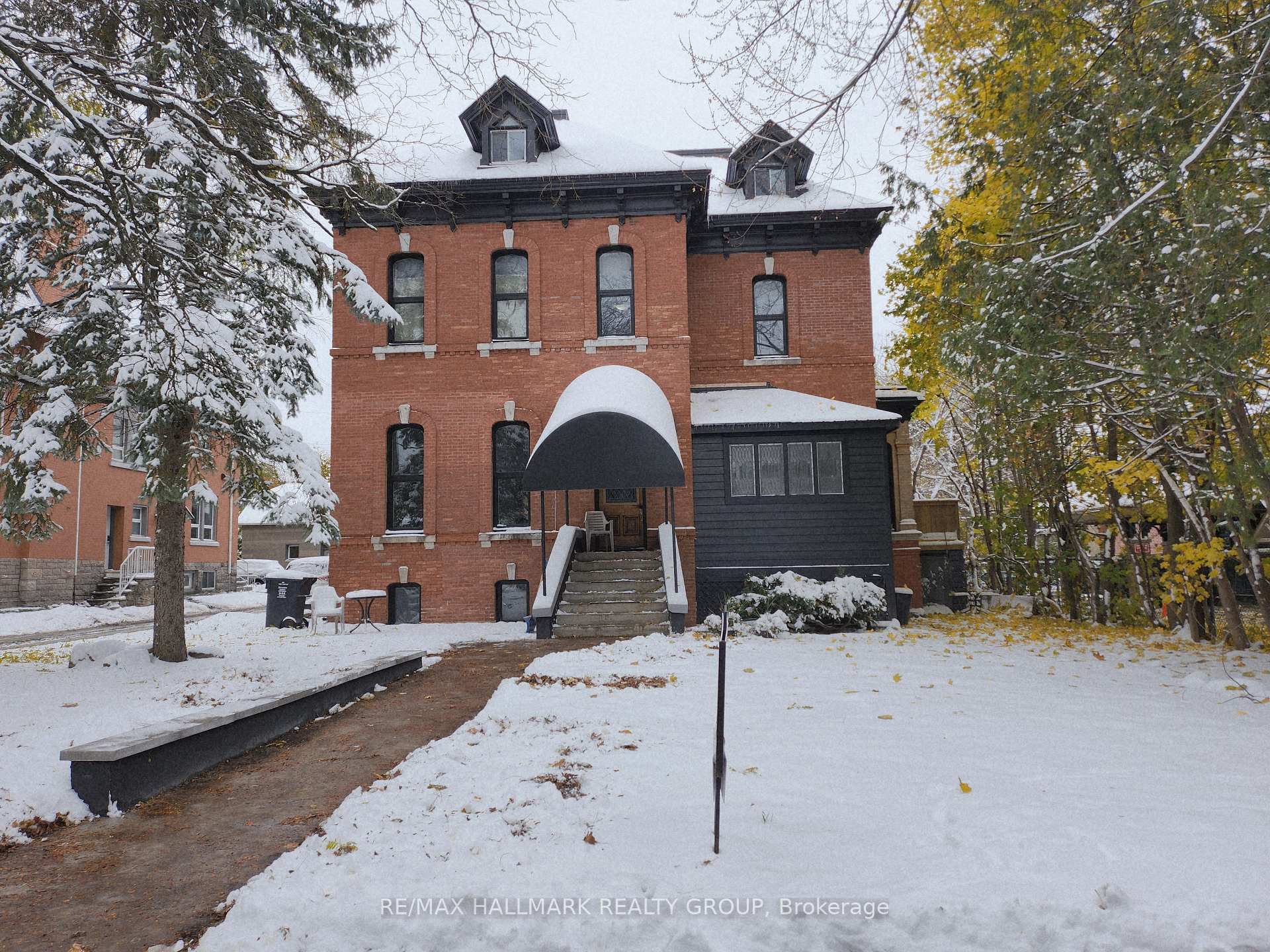 460 Wilbrod Street, Lower Town - Sandy Hill, ON K1N 6M8