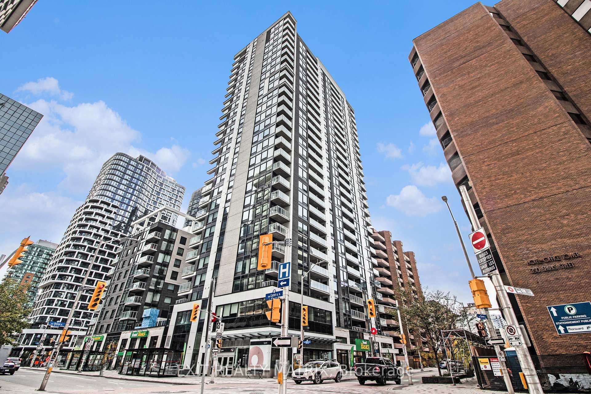340 Queen Street 1101, Ottawa Centre, ON K1R 0G1