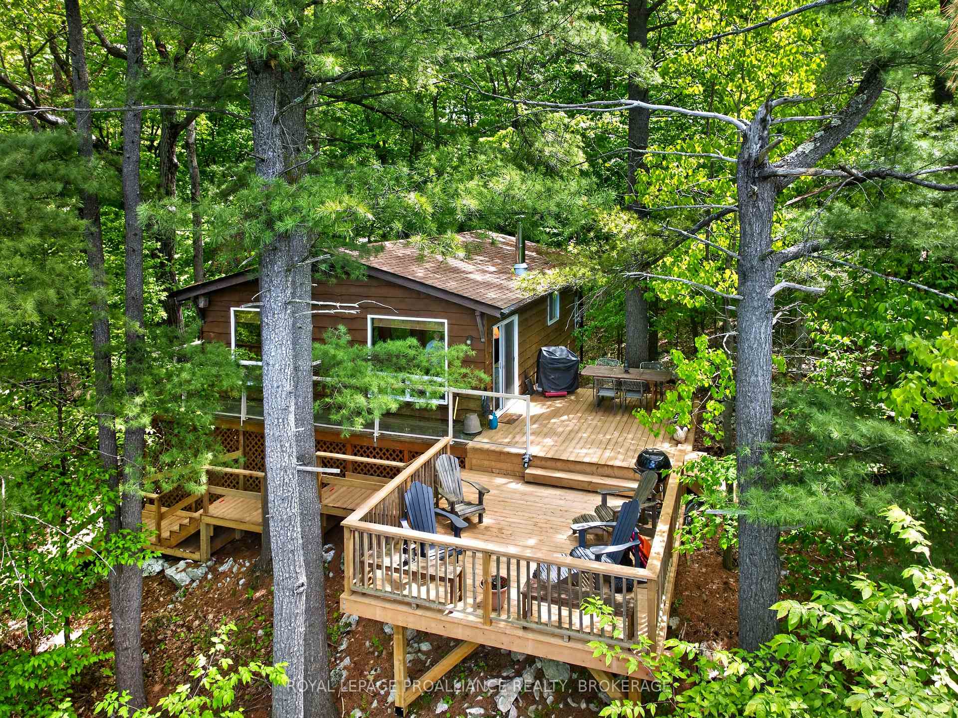 450 Brooks Point Road, Rideau Lakes, ON K0G 1E0