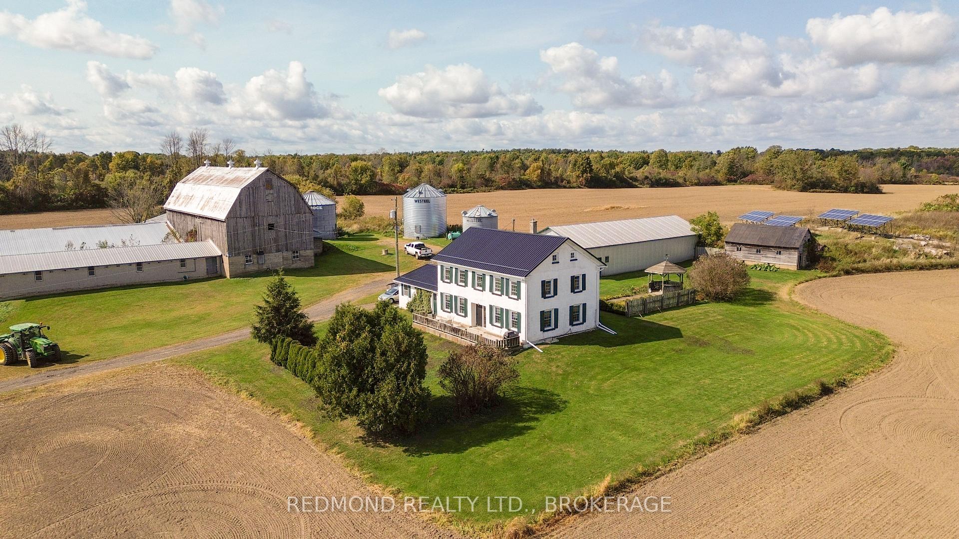 1388 County 2 Road, Leeds and the Thousand Islands, ON K0E 1R0