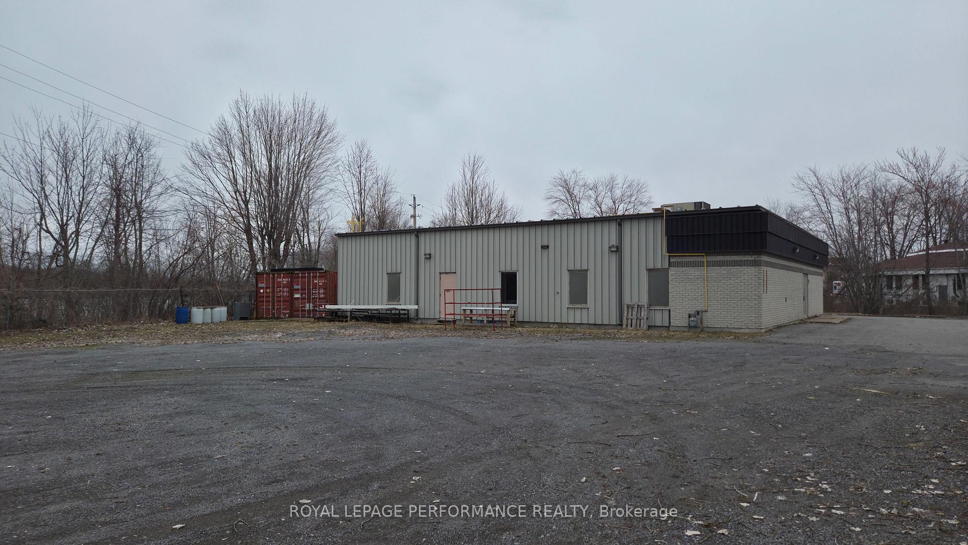 57 Main Street W, Hawkesbury, ON K6A 2H3