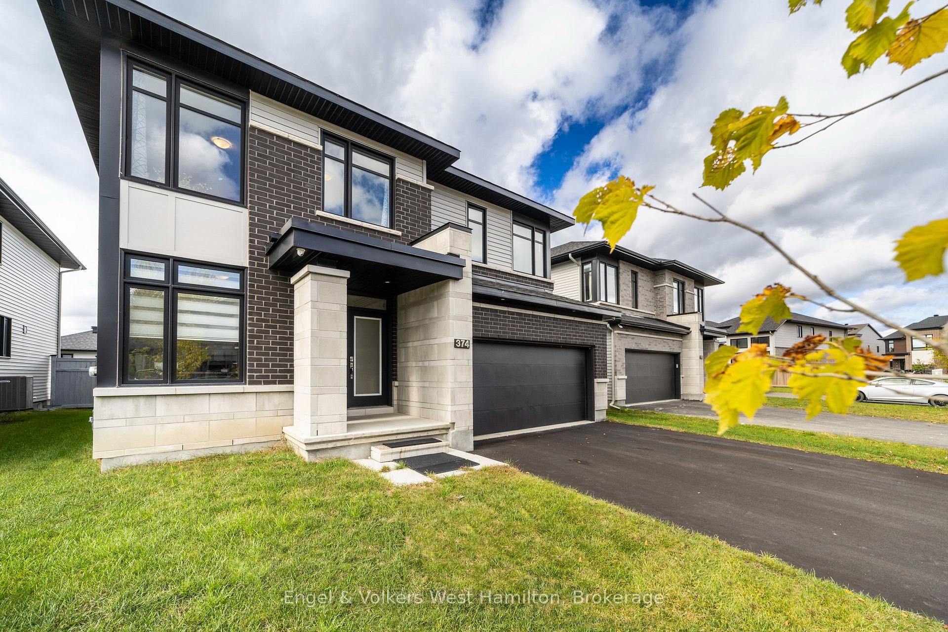 374 Big Dipper Street, Blossom Park - Airport and Area, ON K4M 0J3