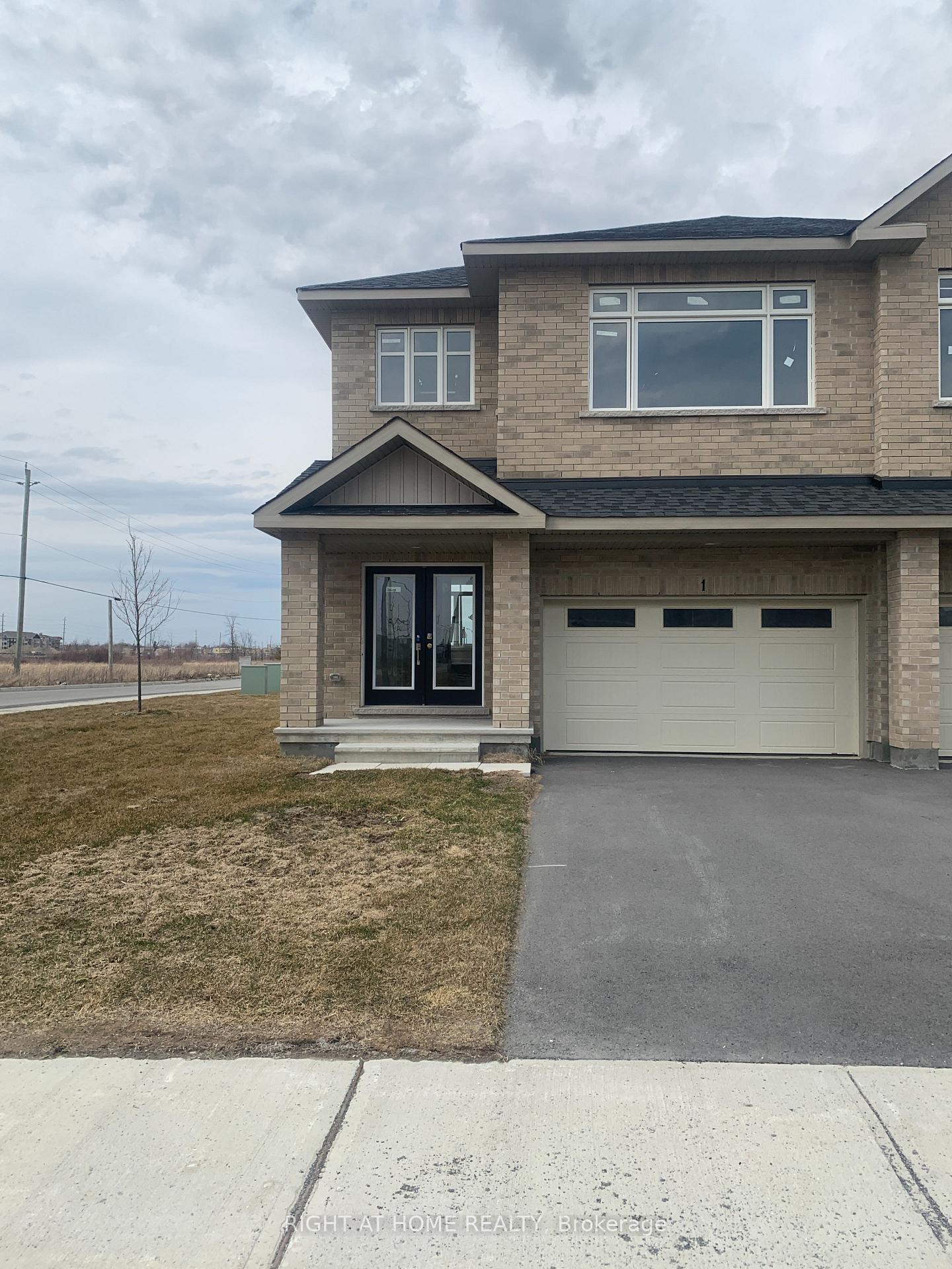 1 Wylie Way, Carleton Place, ON K7C 0C4