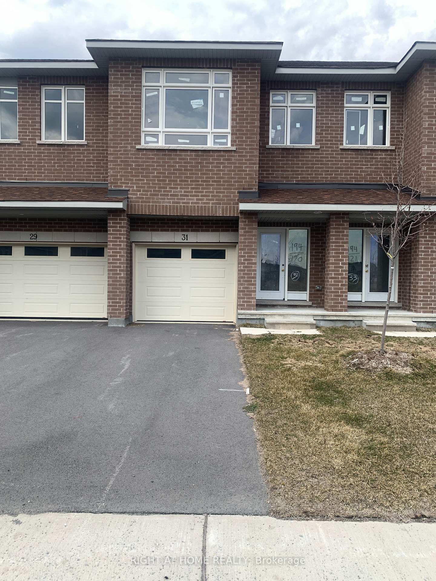 31 Wylie Way, Carleton Place, ON K7C 0C4