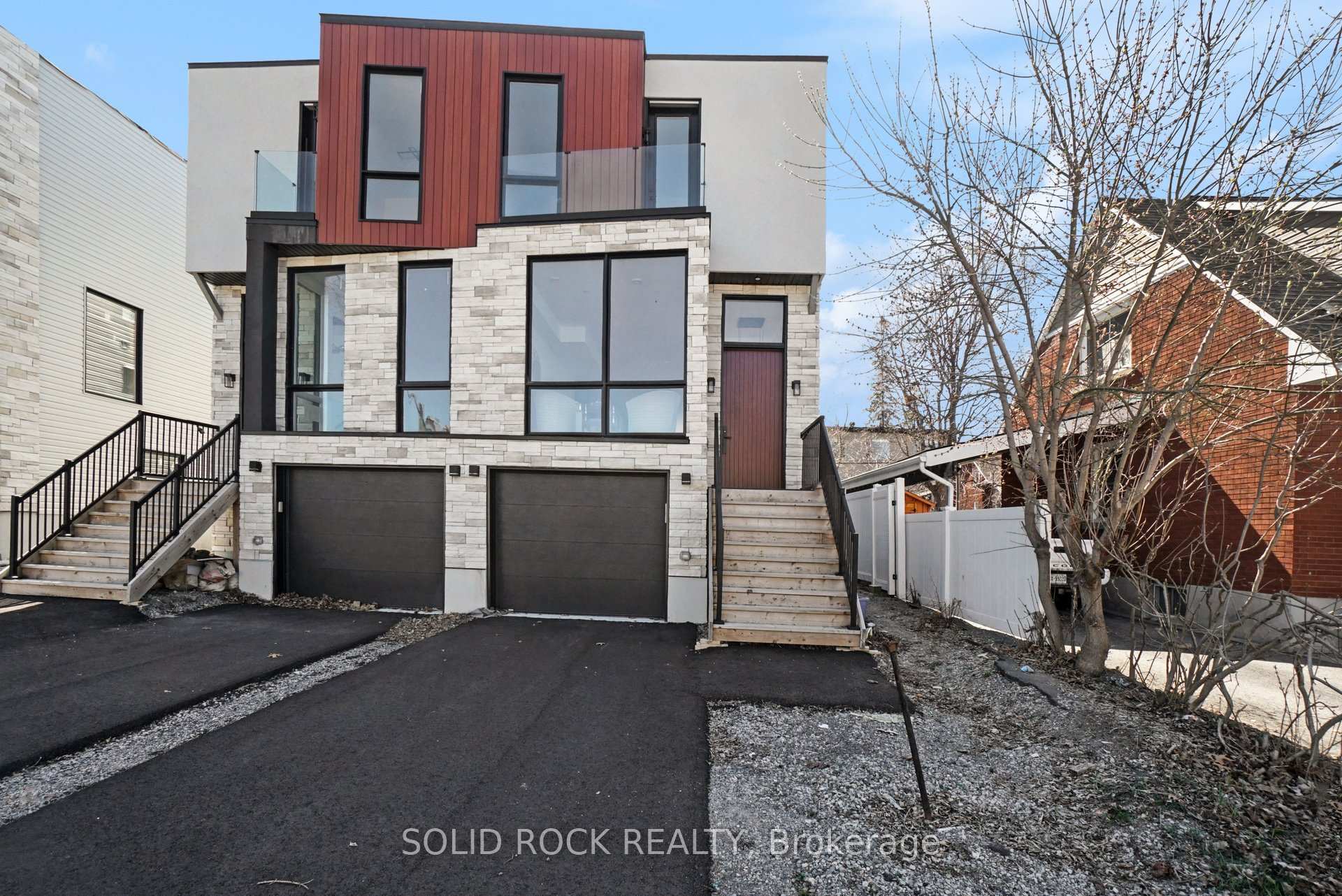 826 Alpine Avenue, Britannia Heights - Queensway Terrace N and Area, ON K2B 5R6