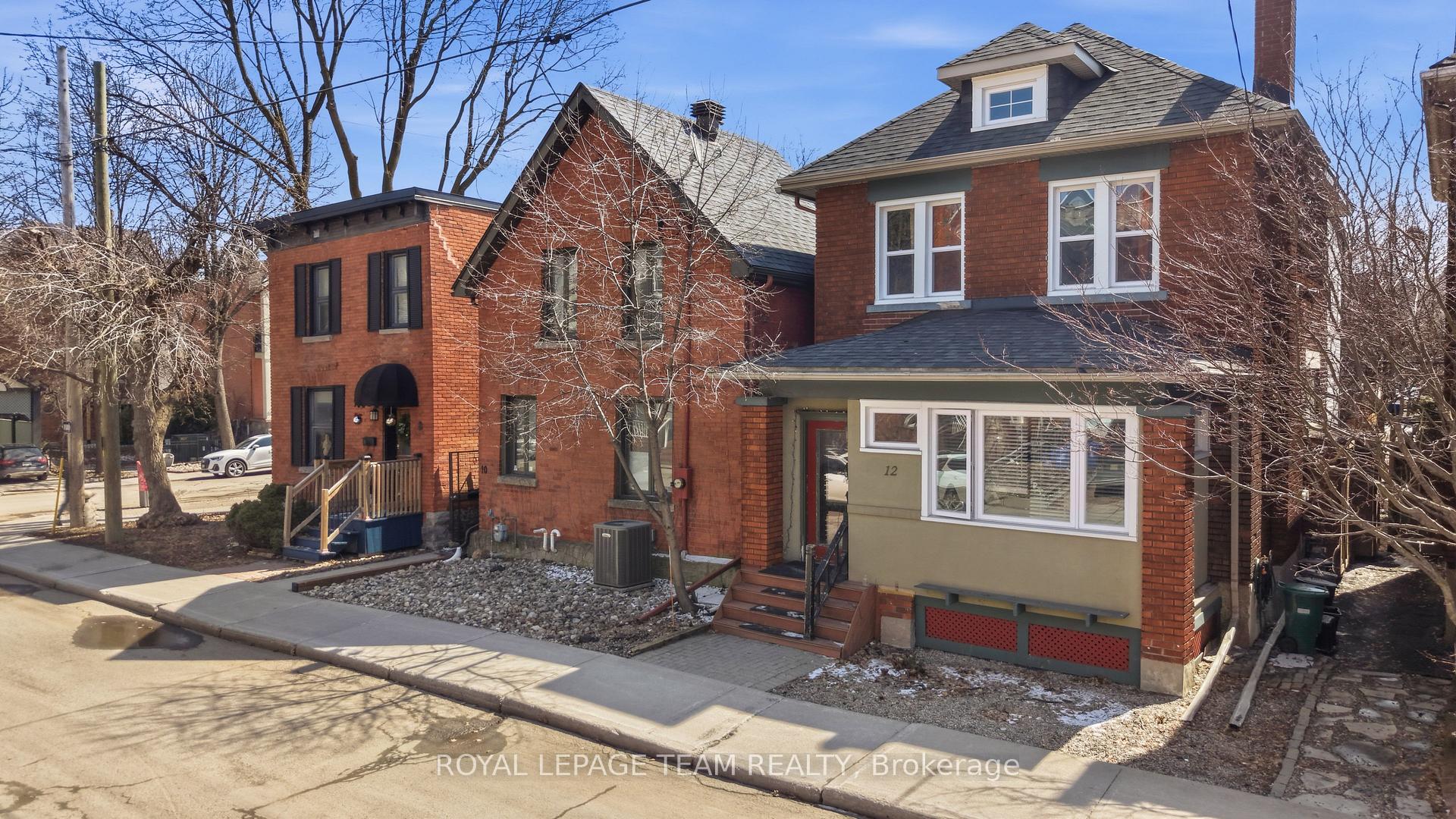 12 Lewis Street, Ottawa Centre, ON K2P 0S3
