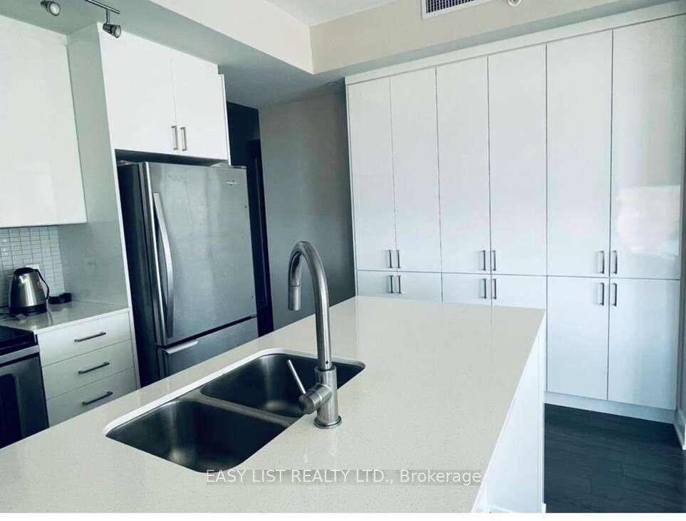 118 Holmwood Avenue 705, Glebe - Ottawa East and Area, ON K1S 5J5