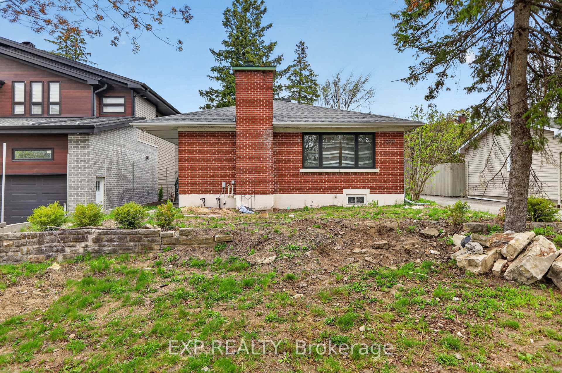 1255 Evans Boulevard N, Alta Vista and Area, ON K1H 7T7