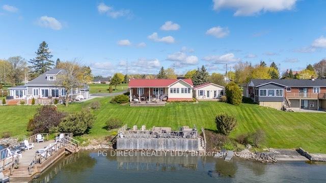 9 Shoreline Road, Edwardsburgh/Cardinal, ON K0E 1T1