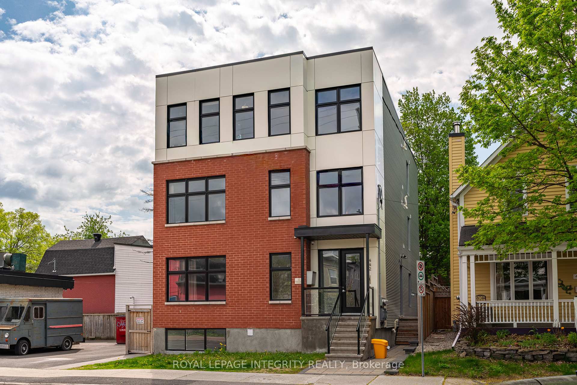 442 SUNNYSIDE Avenue, Glebe - Ottawa East and Area, ON K1S 0S9