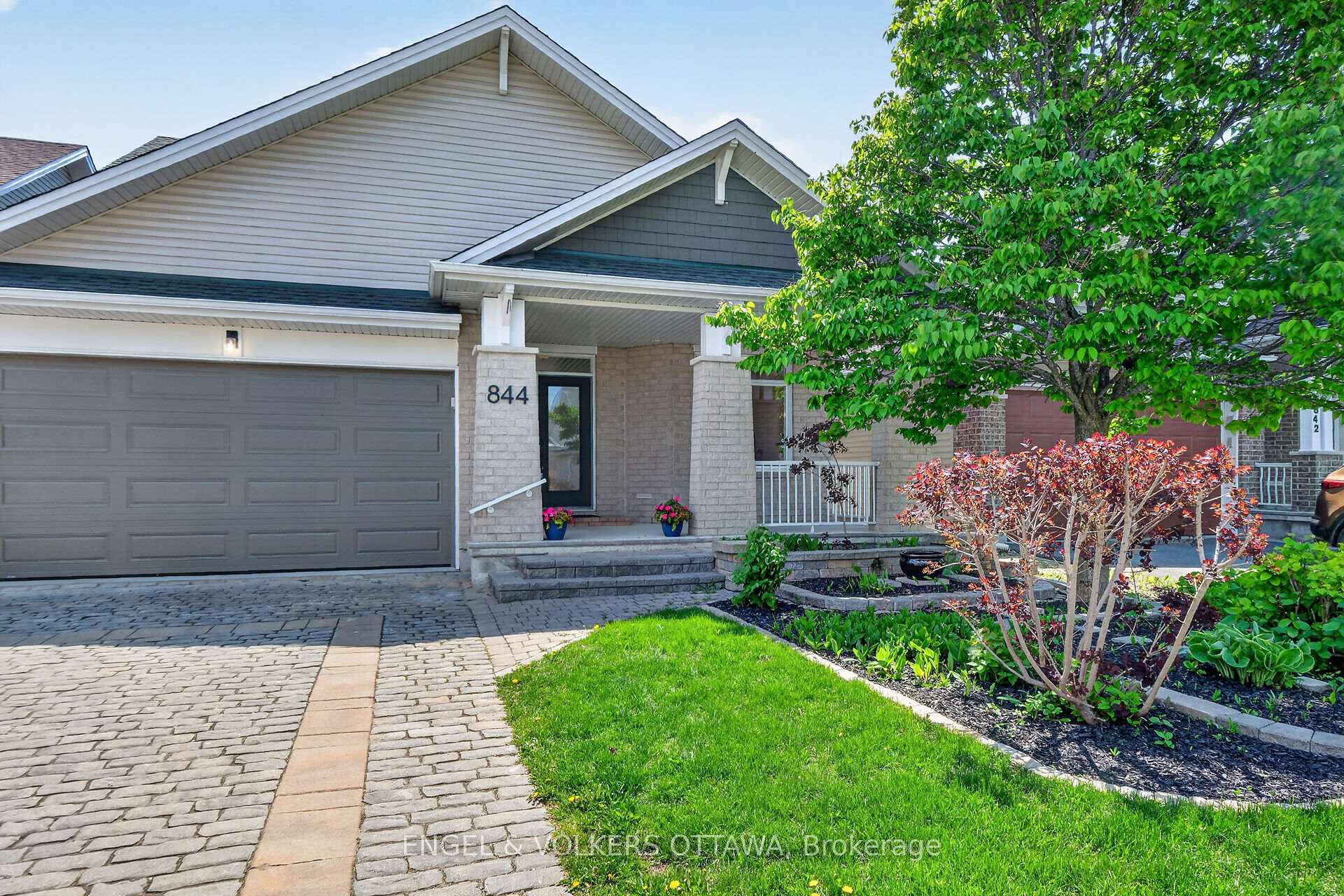 844 Swallowtail Crescent, Orleans - Cumberland and Area, ON K4A 4M5