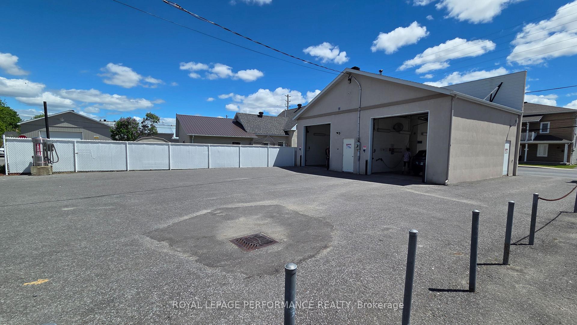 206 St Philippe Street, Alfred and Plantagenet, ON K0B 1A0