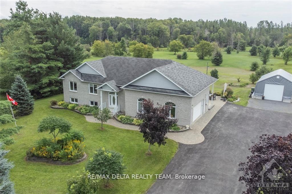 3782 Etienne Road, Orleans - Cumberland and Area, ON K0A 3E0