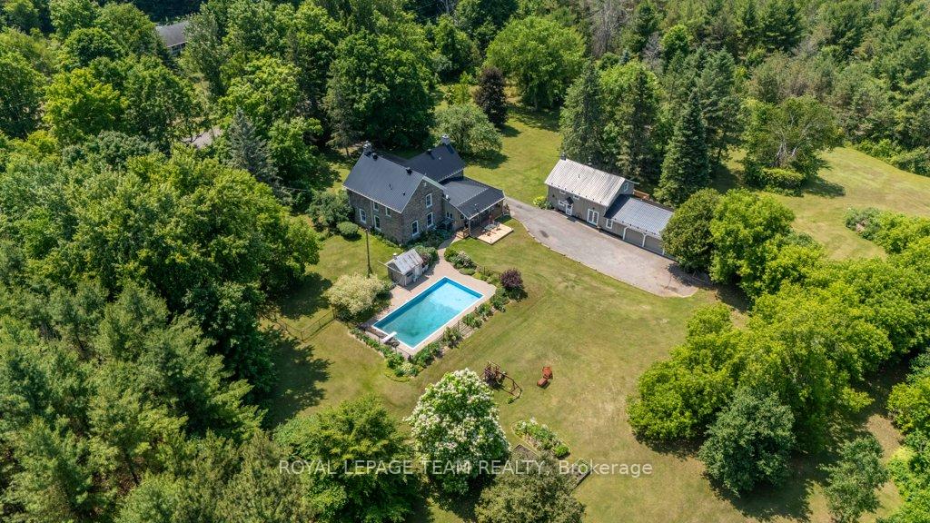 10095 Shaw Road, North Dundas, ON K0E 1S0