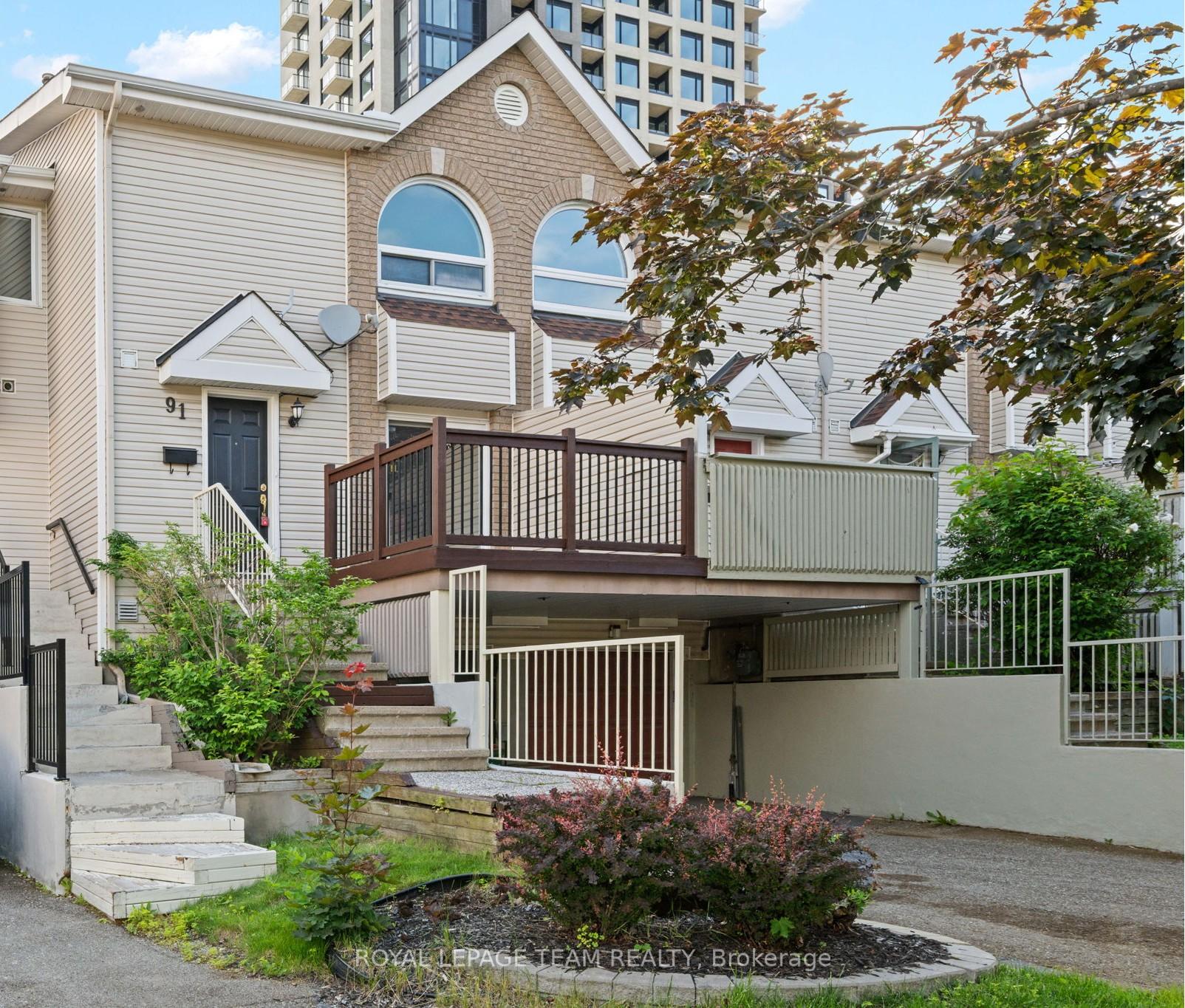 91 Thornbury Crescent, South of Baseline to Knoxdale, ON K2G 6C4