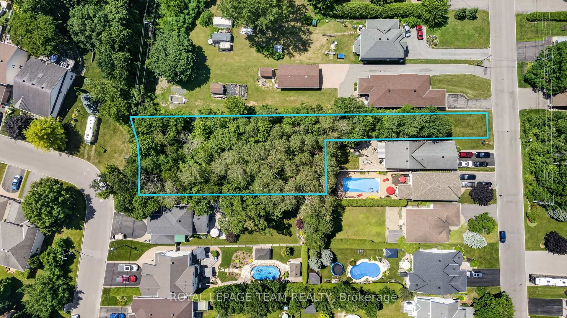 6882C Edgar Brault Street, Orleans - Convent Glen and Area, ON K1C 1L7