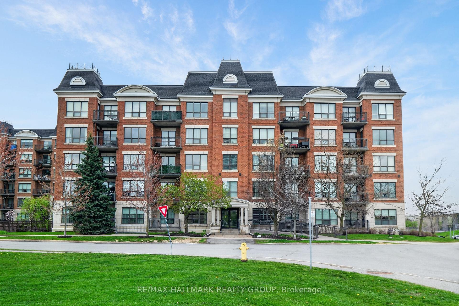 1005 Beauparc Private 301, Cyrville - Carson Grove - Pineview, ON K1J 0A1