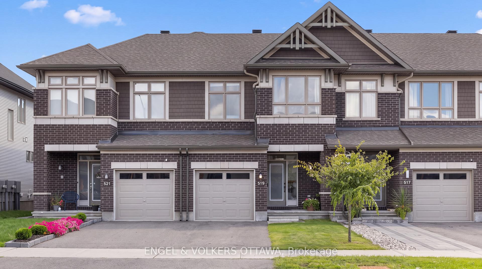 519 Borbridge Avenue, Blossom Park - Airport and Area, ON K4M 0J1