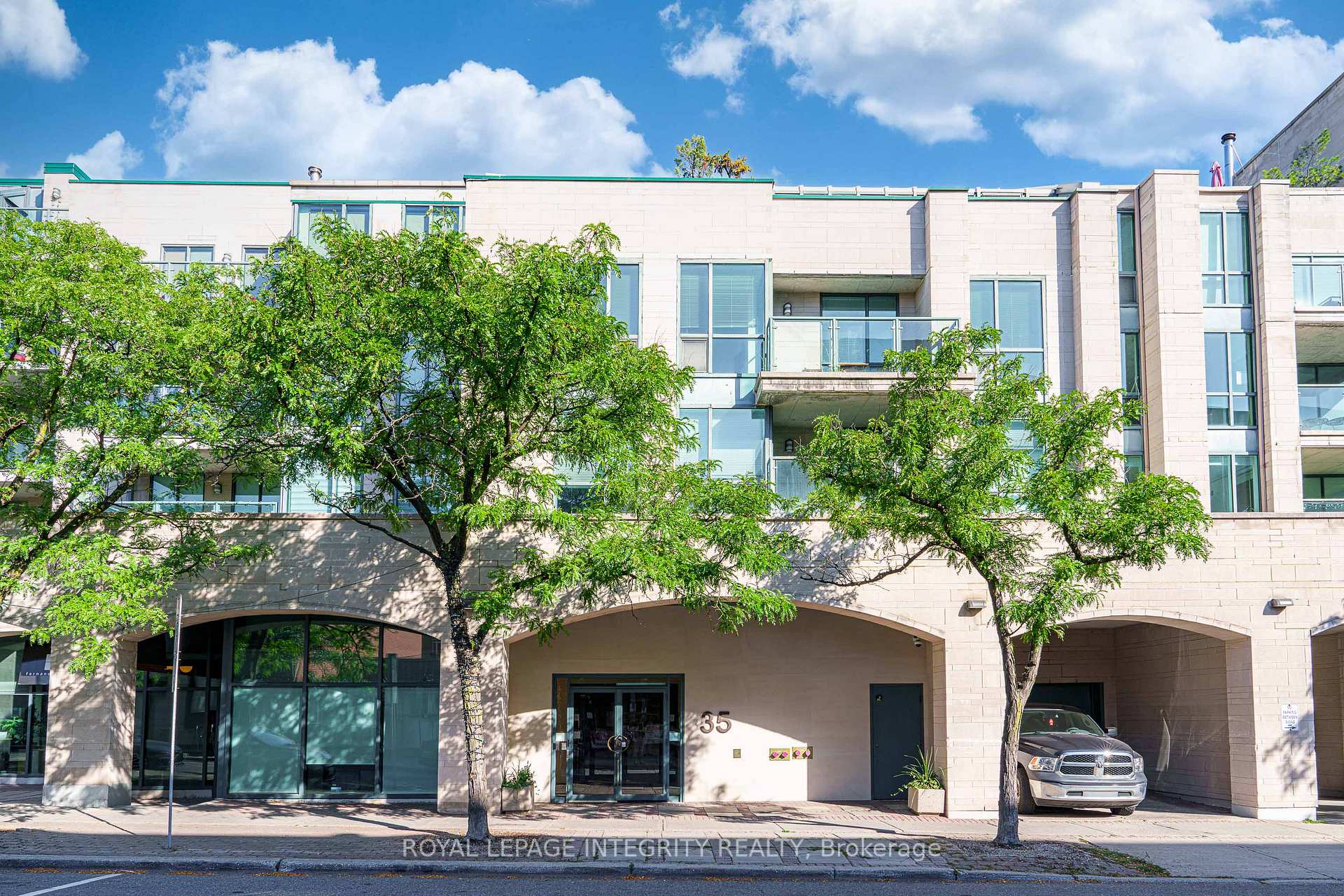 35 Murray Street 217, Lower Town - Sandy Hill, ON K1N 9M5